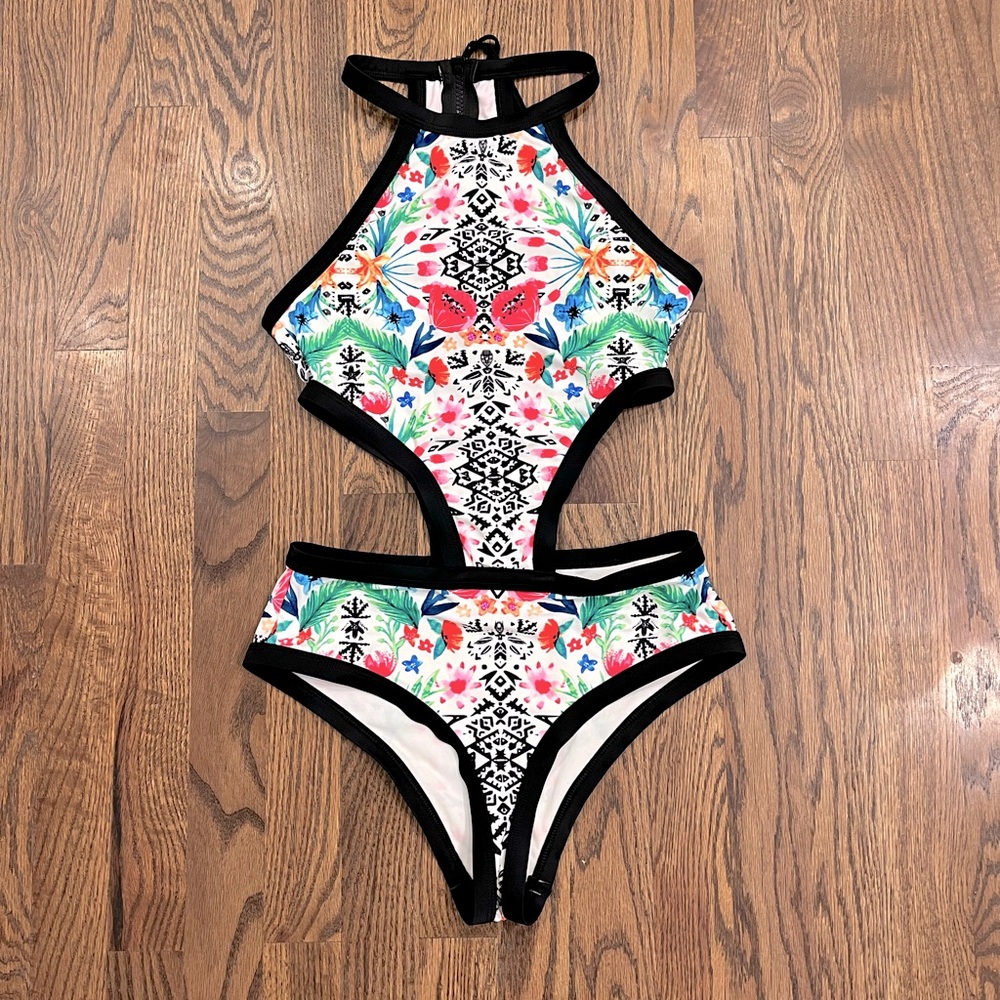 Swimsuit 🤿